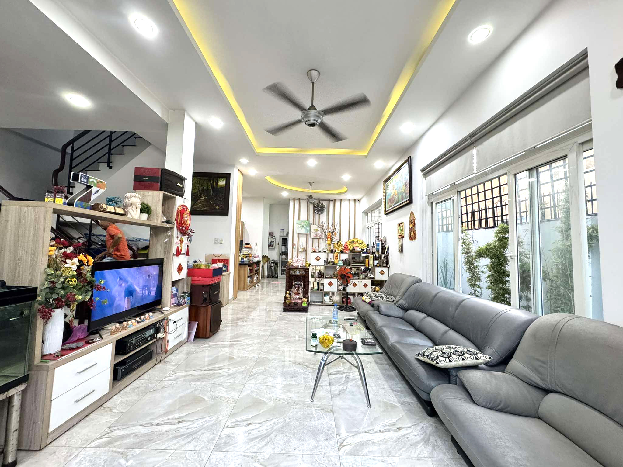 Bán Nhà 3 Tầng Đẹp Lung Linh Hẻm Xe Hơi 117m2_9x15m Kha Vạn Cân Linh Đông Thủ Đức Chỉ 13 tỷ. - Ảnh 2